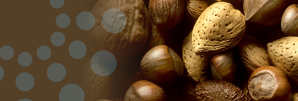 Tree Nut Allergy | Causes, Symptoms & Treatment | ACAAI Public ...